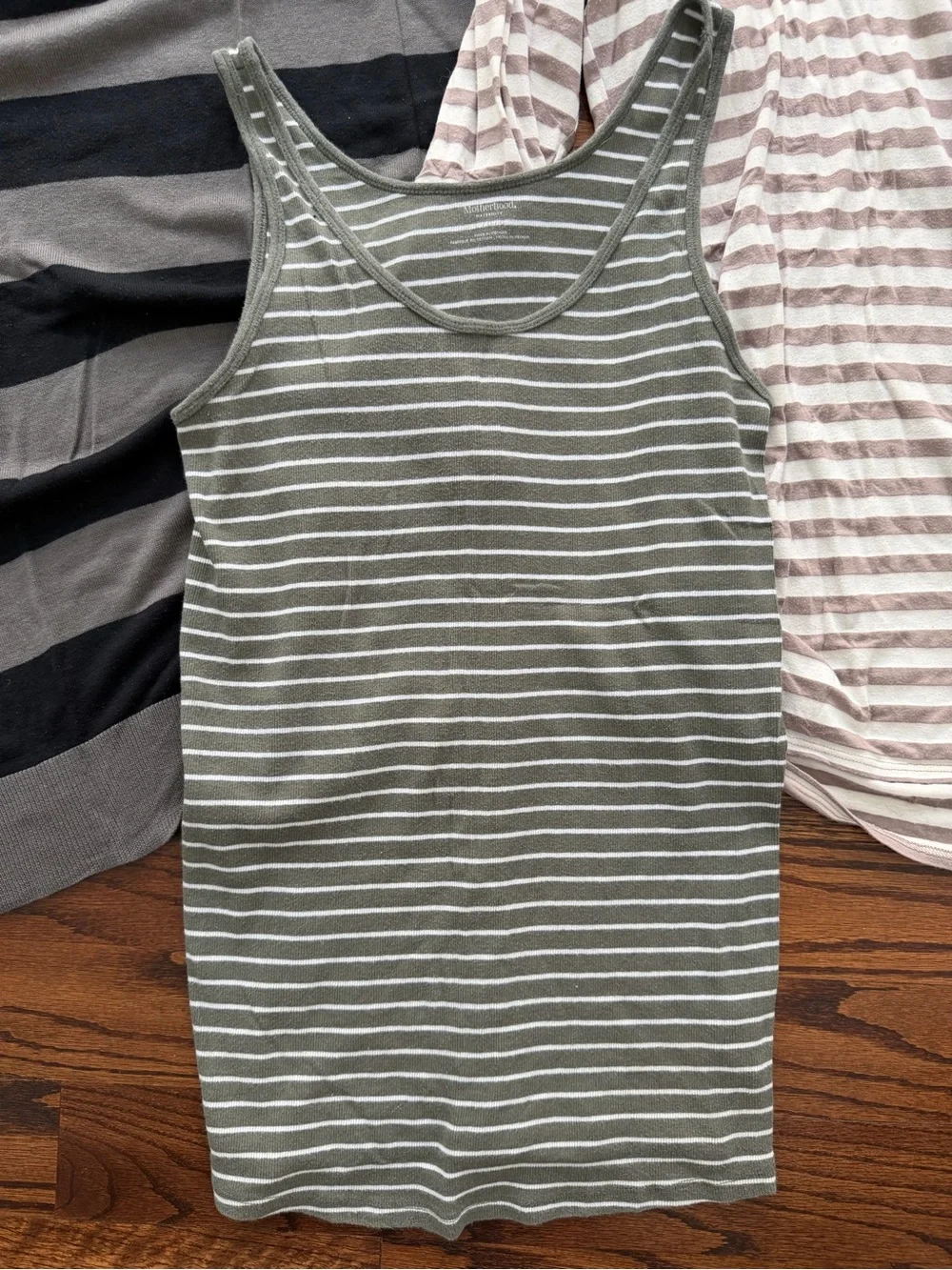 Set of 5 Motherhood Maternity Shirts